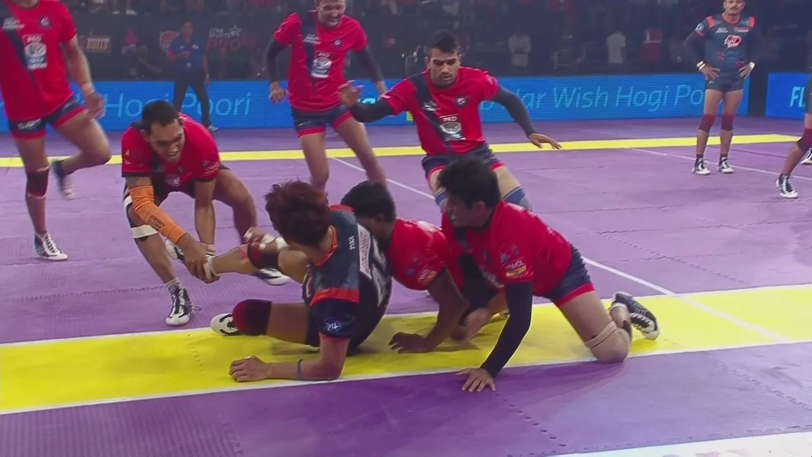 Defence hand Delhi its first point