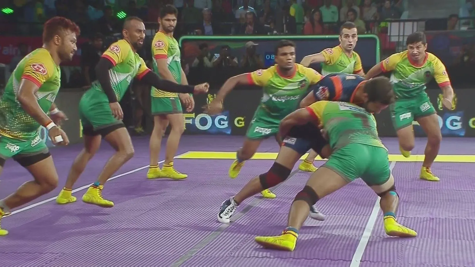 Dharmaraj Blocks Ravi Dalal, Enforces an All-out